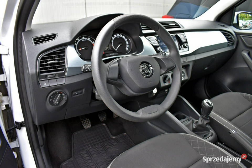 koda Fabia Bezwypadkowy Salon Polska Serwis ASO kurtyny powietrzne Fabia