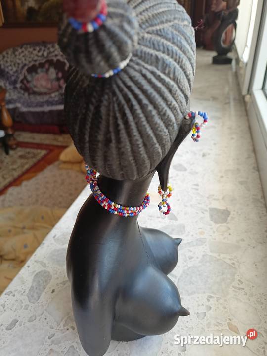 Rzeźba kobieta murzynka popiersie heban Rękodzieło podkarpackie Rzeszów