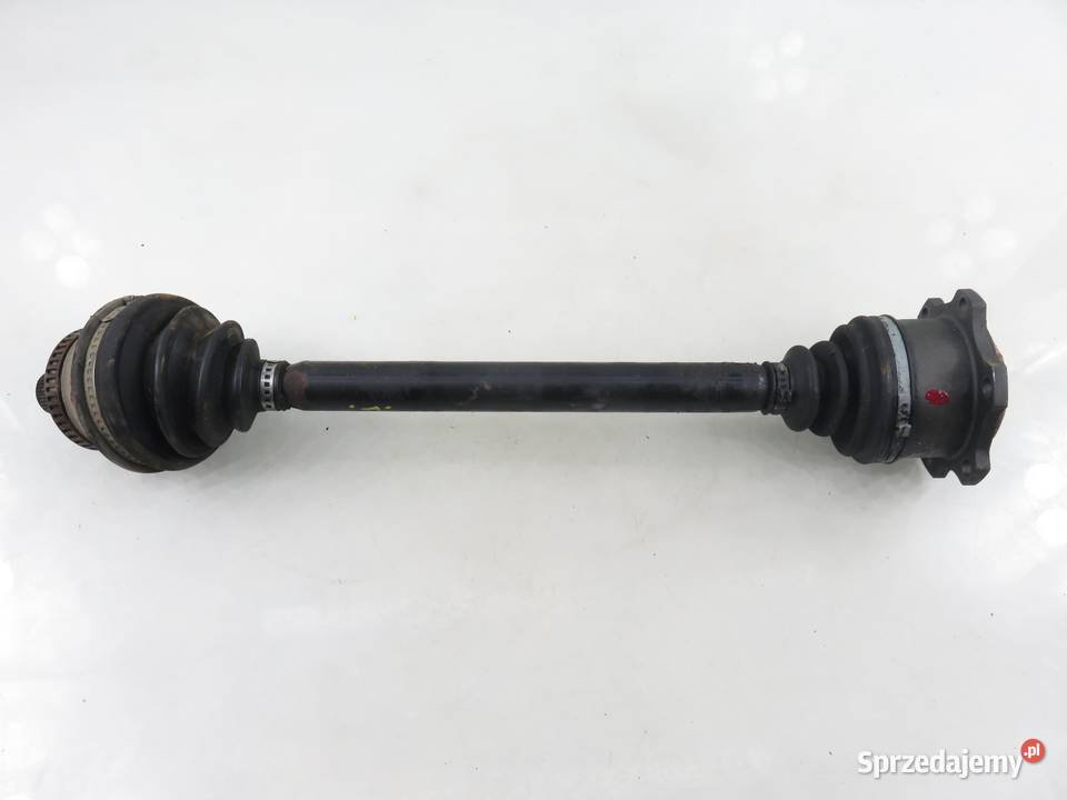 PÓŁOŚ LEWA PRZEDNIA AUDI A4 B5 25 TDI osobowe