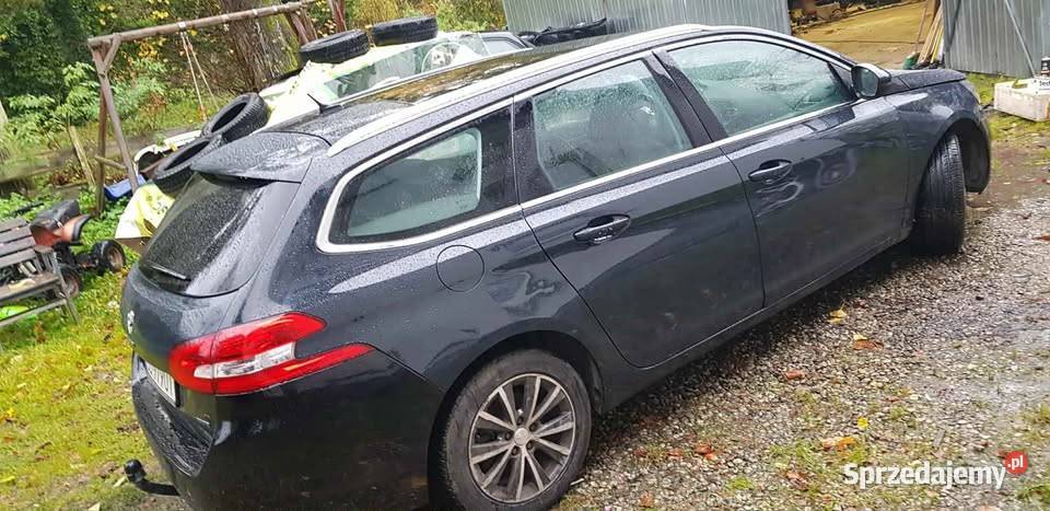 Peugeot 308 2017r bogata Pasłęk