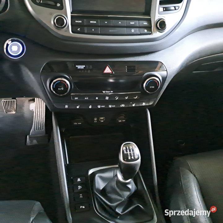 Hyundai Tucson III 16 Turbo benzyna 4x4 AWD Babice sprzedam