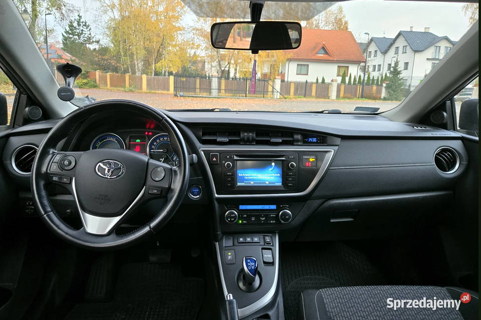 Toyota Auris HSD Hybrid Touring Sports Prestige Auris mazowieckie Warszawa