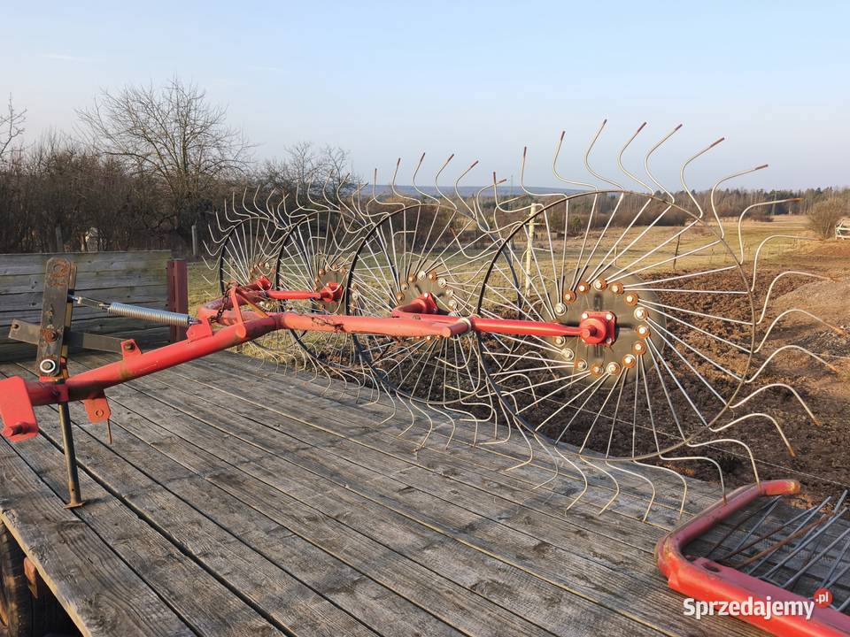 Zgrabiarka gwiazdowa podwieszana 4 gwiazdy nieuszkodzony Odrowąż