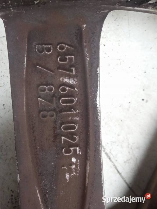 FELGA ALUMINIOWA R16 5X100 ET38 OC55MM 60JX16H2 sprzedam