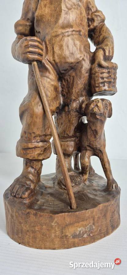 Duża drewniana rzeźba Chłopiec z psem 36 lubelskie Biłgoraj