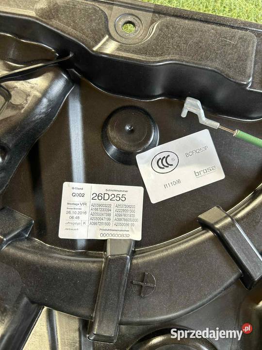 Kompletne poszycie drzwi prawy przód Mercedes łódzkie Wierzchy Kluckie