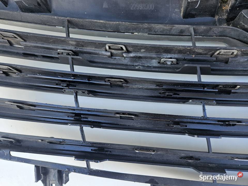 OPEL VIVARO II 2 B GRILL ATRAPA ZDERZAKA PRZÓD osobowe Atrapy wielkopolskie Międzychód
