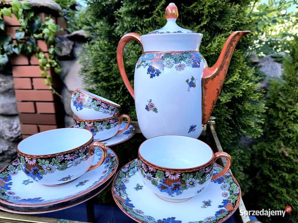 Dzbanek plus 4 filiżanki Jaworzyna Śląska Klenica