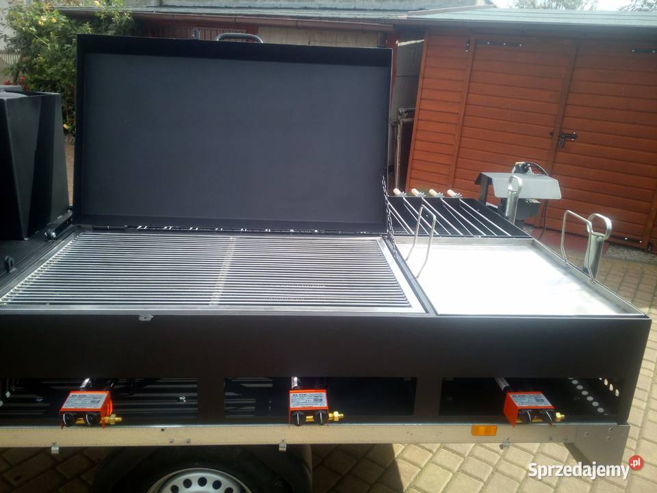 Gastronomiczny mobilny grill cateringowy