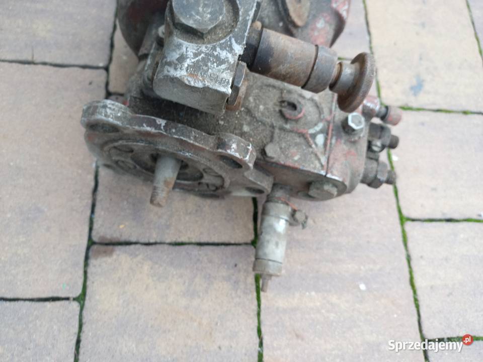 Pompa paliwa ursus C325 c328 Piszczac
