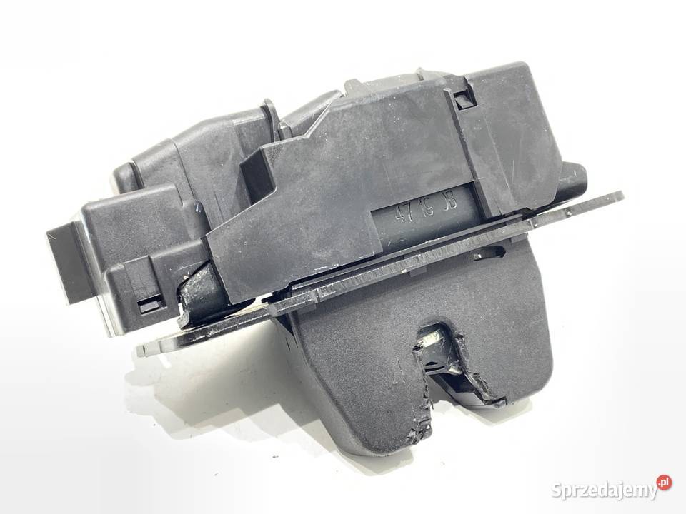 ZAMEK KLAPY TYŁ PEUGEOT 3008 SUV 9816195380