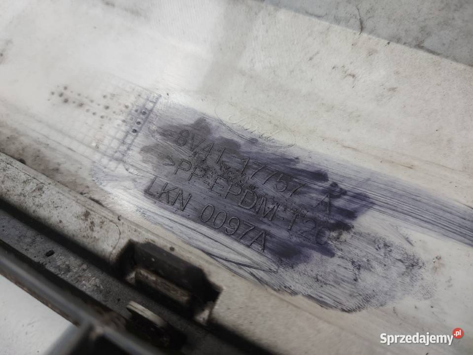 FORD KUGA MK1 zderzak przód 8V4117757A Zderzaki świętokrzyskie Kielce sprzedam