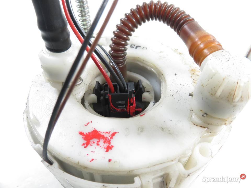 POMPA PALIWA HYUNDAI ix35 16 G4FD 311102Y300 osobowe sprzedam