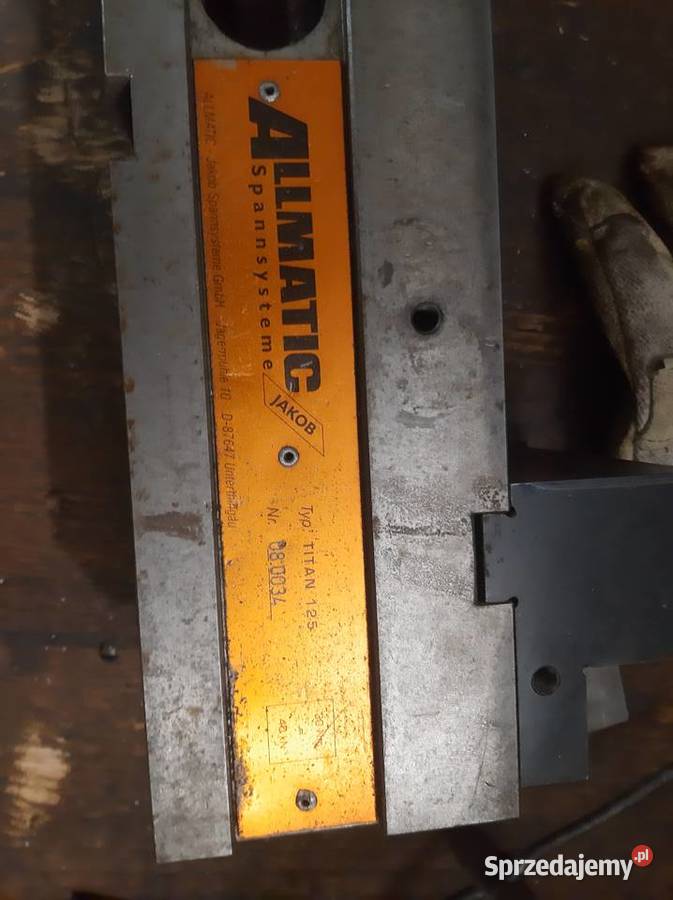 Imadło cnc Allmatic 125 wspomagane hydraulicznie Produkcja