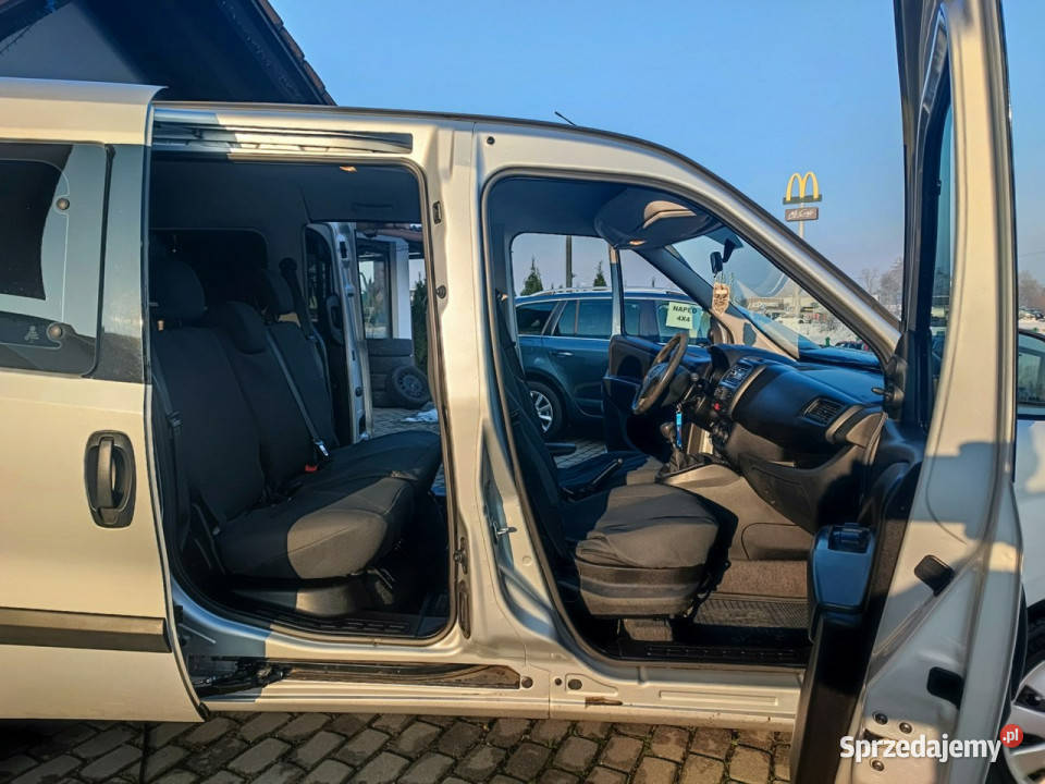 Opel Combo Krajowy serwisowany Faktura Vat D Rok produkcji 2017 Ustroń