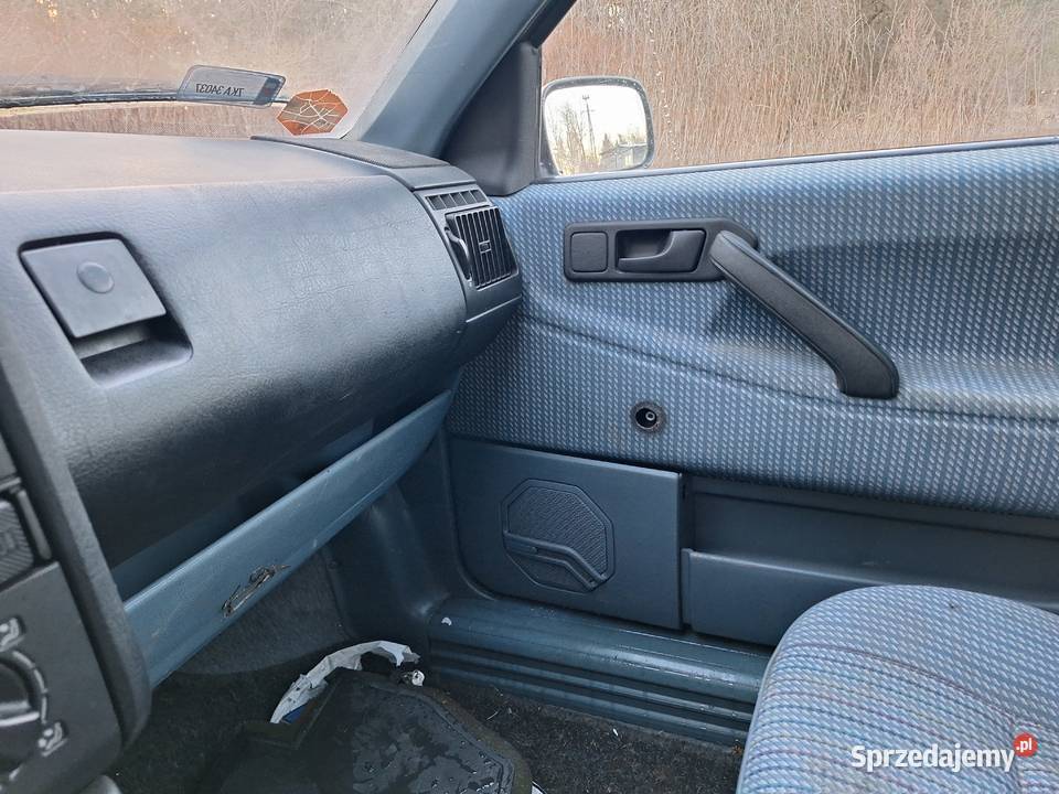 Passat b3 18 benzyna kombi hak klima elektryczne Passat Wolin