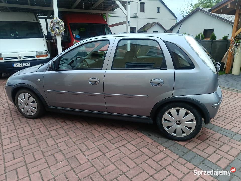 Opel Corsa C 12 Twinport Klimatronik Hatchback Bierawa