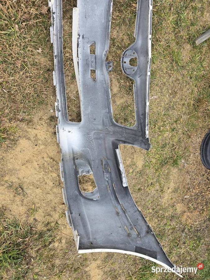 Zderzak przod Toyota Avensis t25 małopolskie Brzesko sprzedam