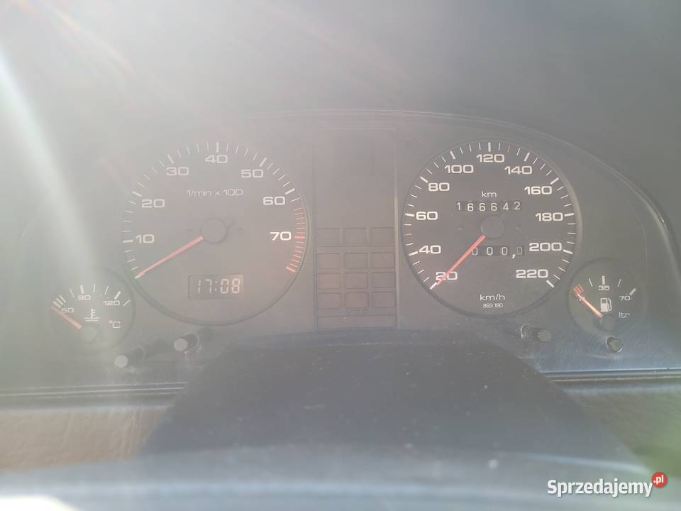Audi 80 b3 18 ręczne ssanie 1988r piękne z Michałki