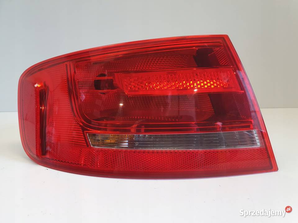 Audi A4 B8 ALLROAD TYLNIA TYLNA LAMPA LEWA lewy Rudka