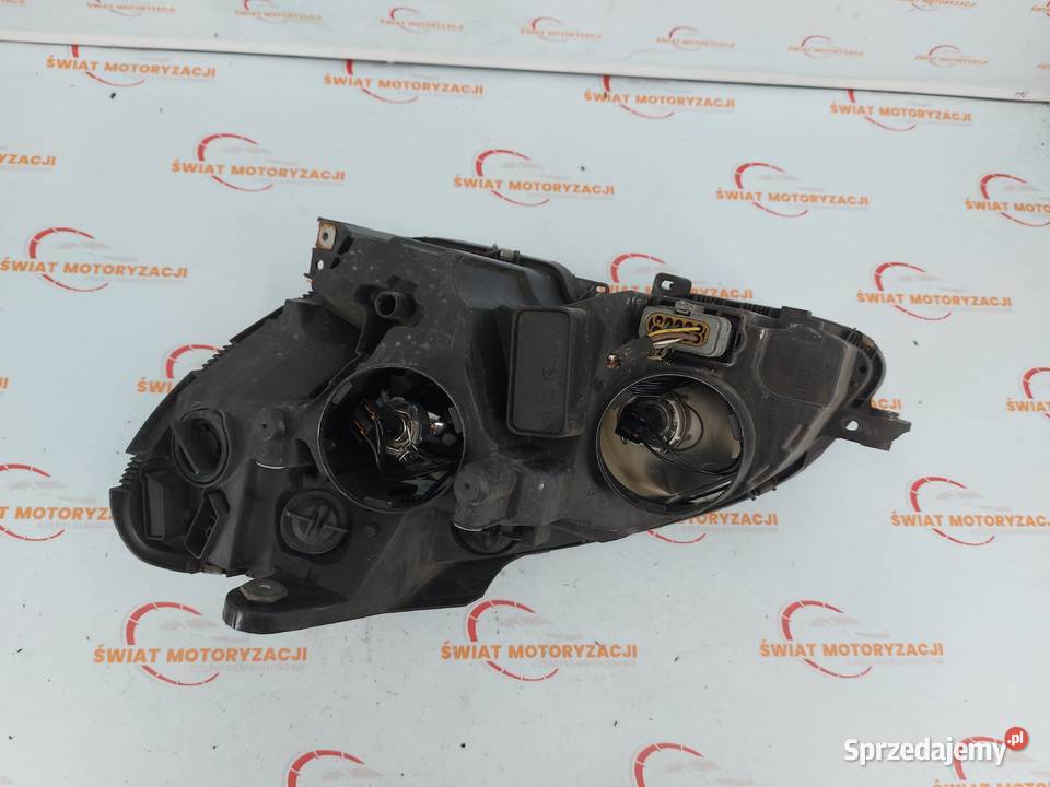 MERCEDES CLC CL203 10r lampa prawa przód ANGLIK Kielce