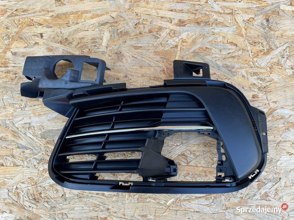 Kratka zderzaka przód lewa LH peugeot 308 2 II Sieraków