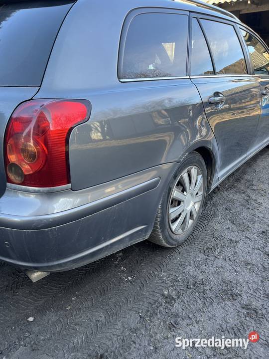 Toyota Avensis t25 Avensis Latyczów sprzedam