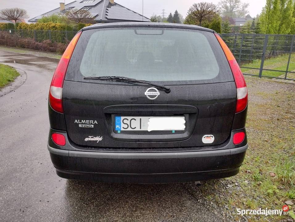 Nissan Almera Tino