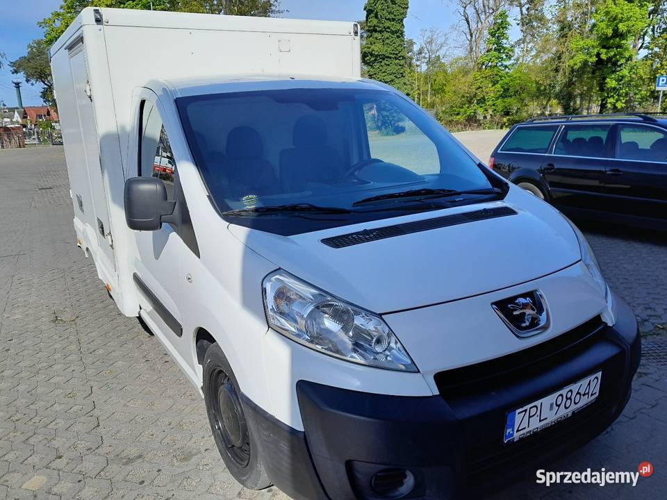Peugeot expert 20 hdi izoterma 2011 zadbany manualna Dziwnów