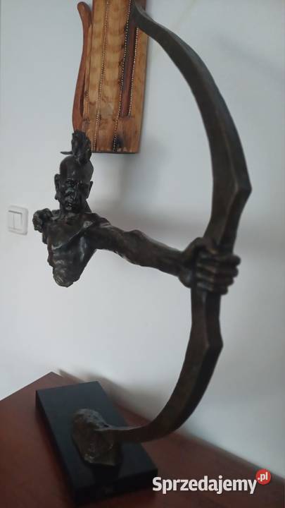 Duży Indianin z łukiem Olsztyn