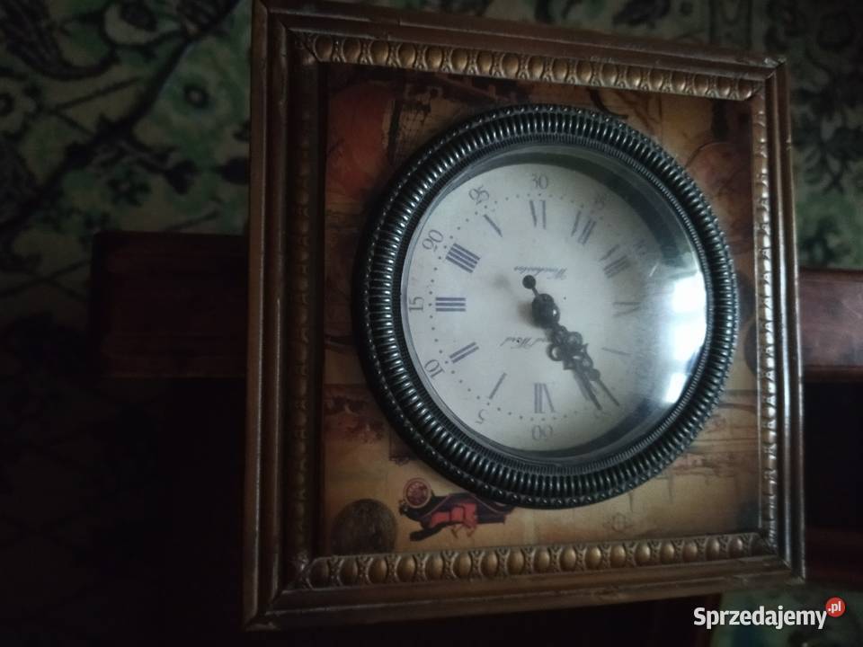 Stary zegar w pudełku drewnianym sprzedam