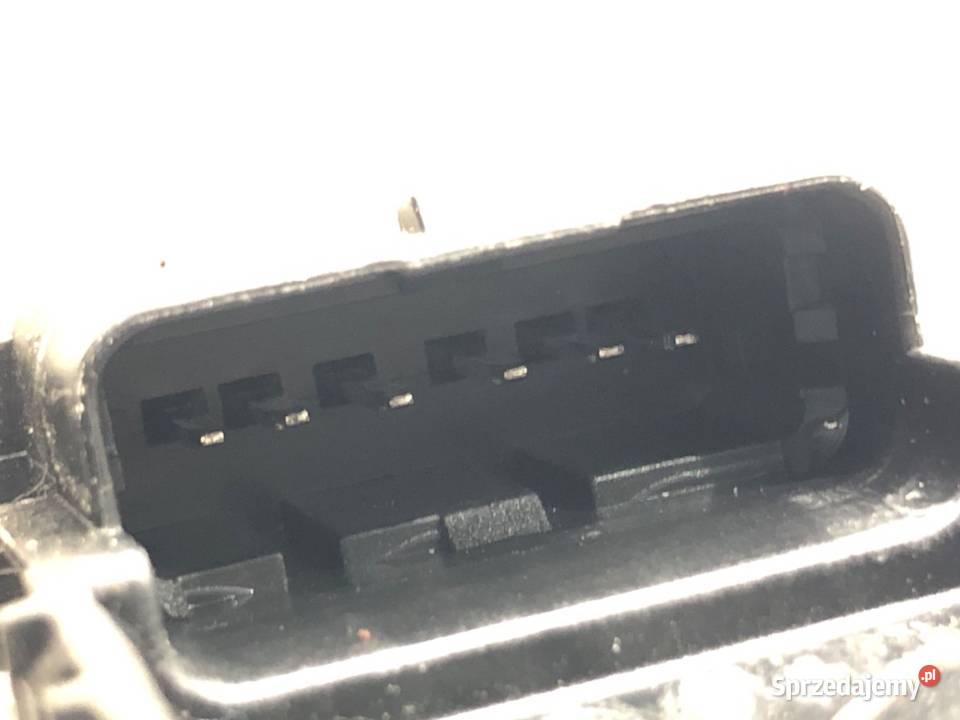 ZAMEK DRZWI PRAWY TYŁ OPEL CROSSLAND Hatchback