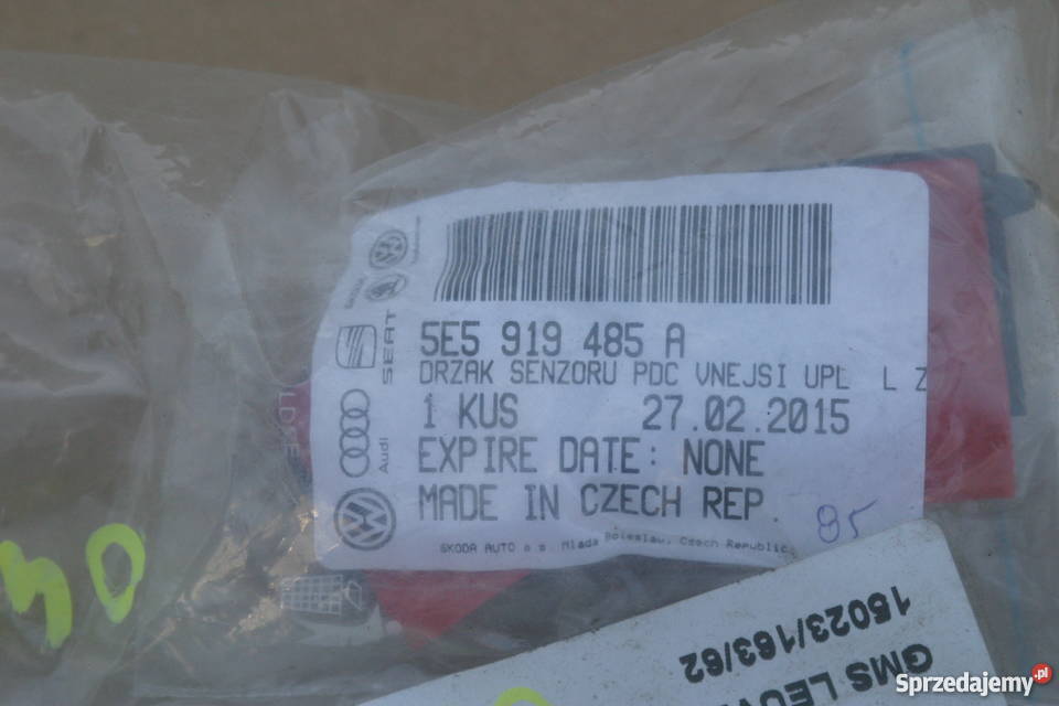 SKODA OCTAVIA III 5E KOSZYCZEK MOCOWANIE UCHWYT Bieleń sprzedam