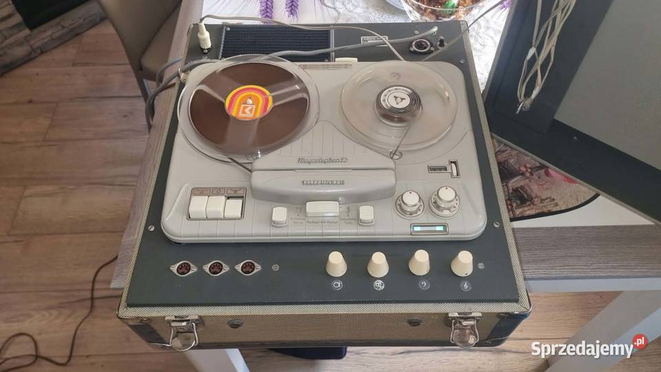 Magnetofon szpulowy lampowy Telefunken Warta