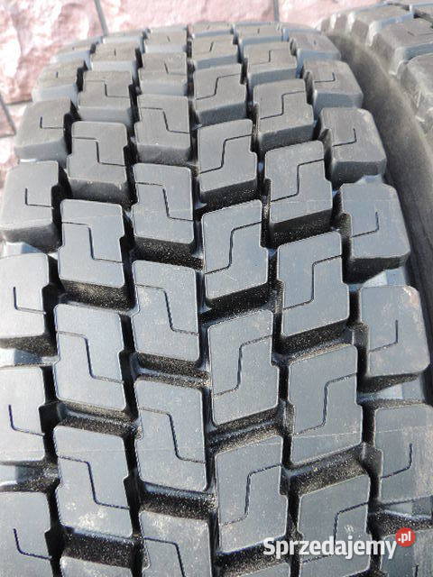 Opona 31580R225 315 80 225 Bieżnikowane