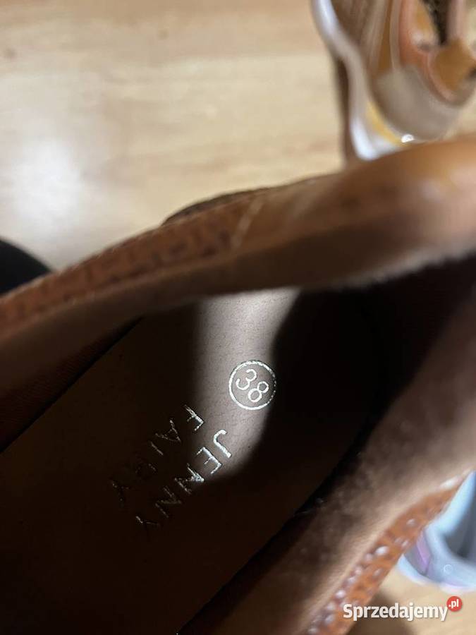 Buty nowe brązowy/beżowy Półbuty Mława