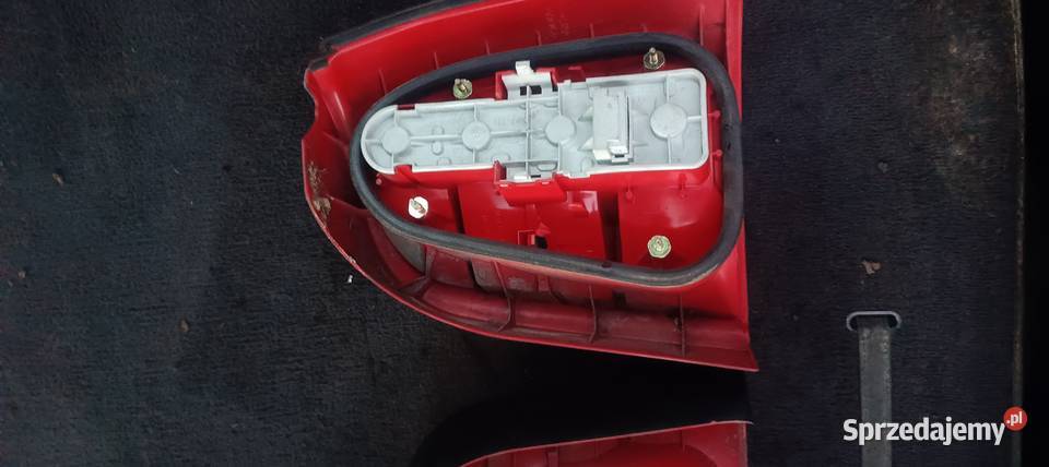 Lampy Tył Prawa Lewa Audi A4 B5 Avant a19 Myszków