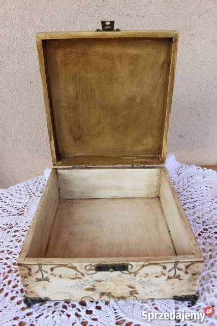 Szkatułka drewniana vintage decoupage mazowieckie Komorów