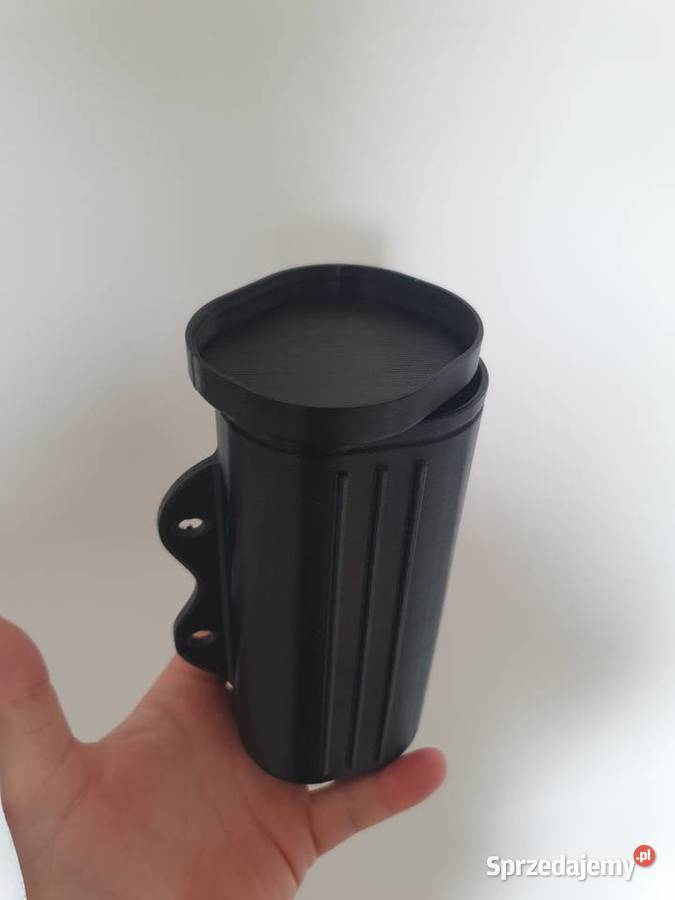 schowek suzuki DR Rok produkcji 1995 Warszawa