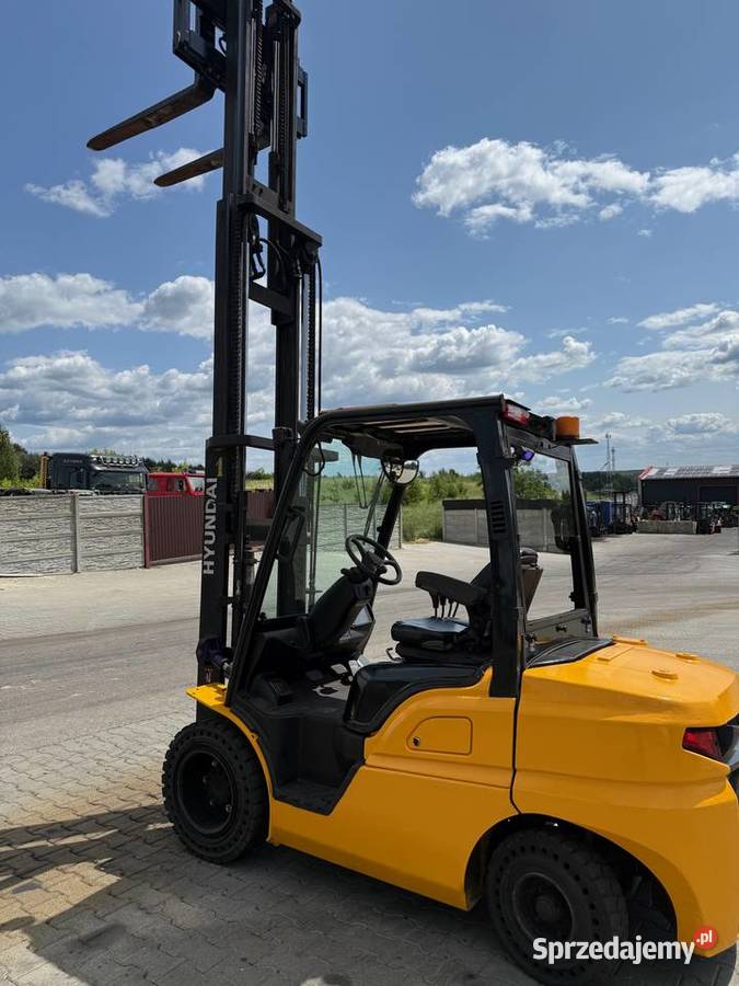 wózek widłowy HYUNDAI 33D9E Kubota 3000 Triplex Działoszyn