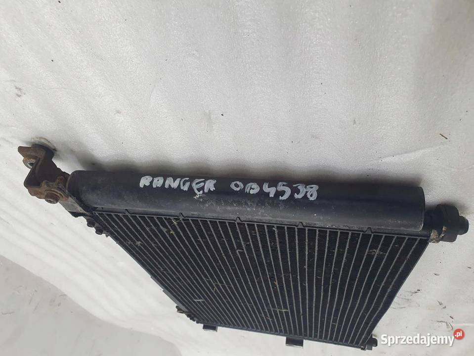 CHŁODNICA KLIMATYZACJI FORD RANGER I 25 0306r osobowe sprzedam