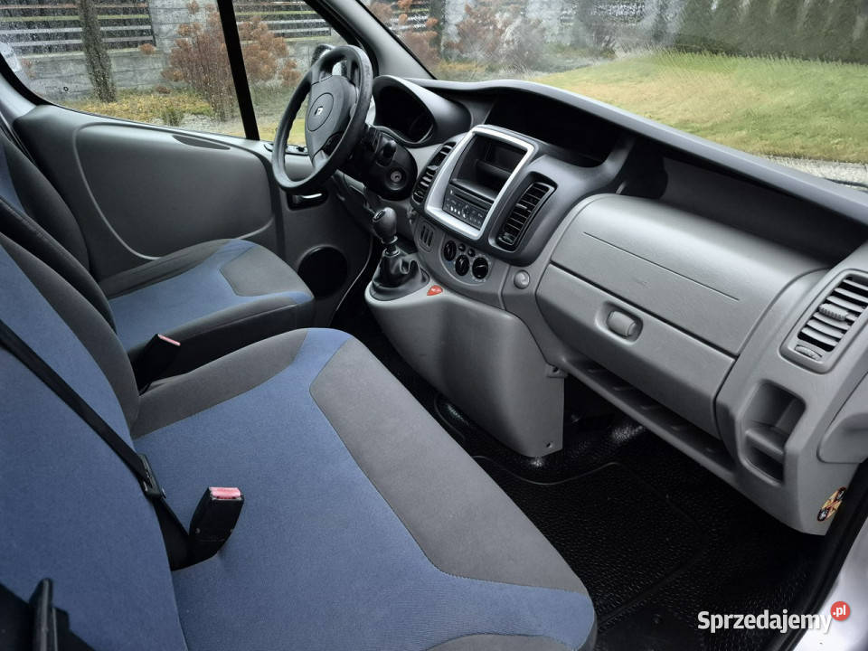 Renault Trafic LONG 9 osobowy PASANGER 115 gniazdo USB lubelskie Drelów