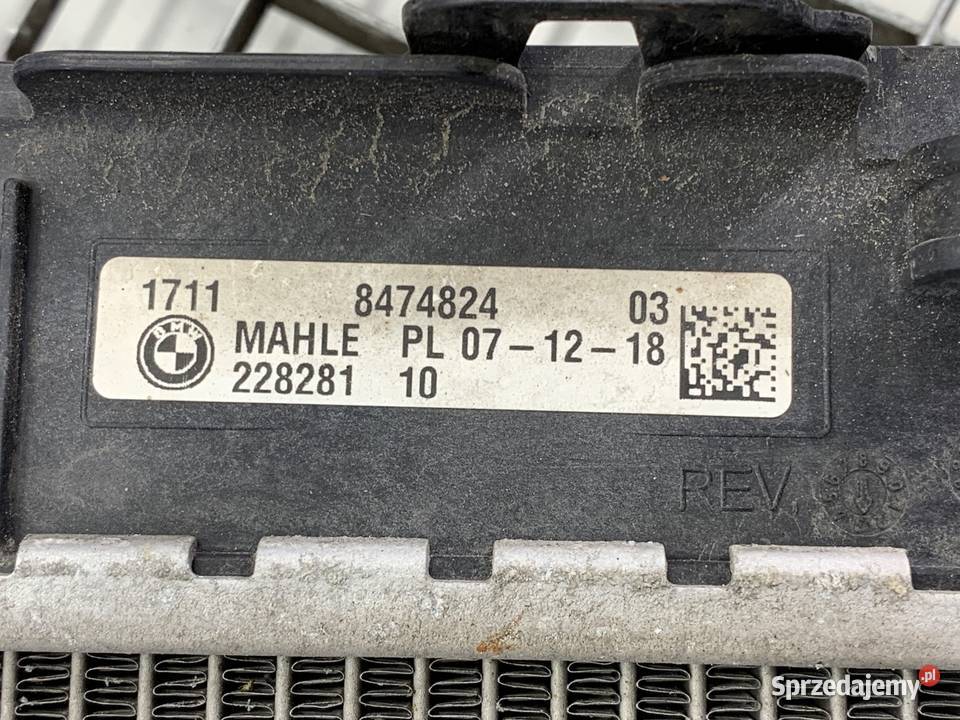 CHŁODNICA WODY BMW G30 30 320 8474824 RADIATOR sprzedam