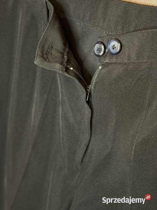 Eleganckie czarne spodnie klasyczne wysoki stan Bez wzoru Pruszków sprzedam