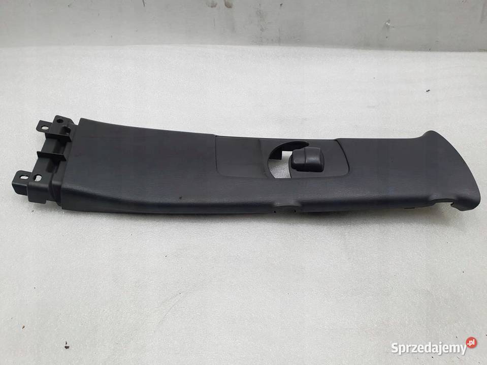 OSŁONA POSZYCIE SŁUPKA PRAWE LAND CRUISER 120 5D osobowe sprzedam