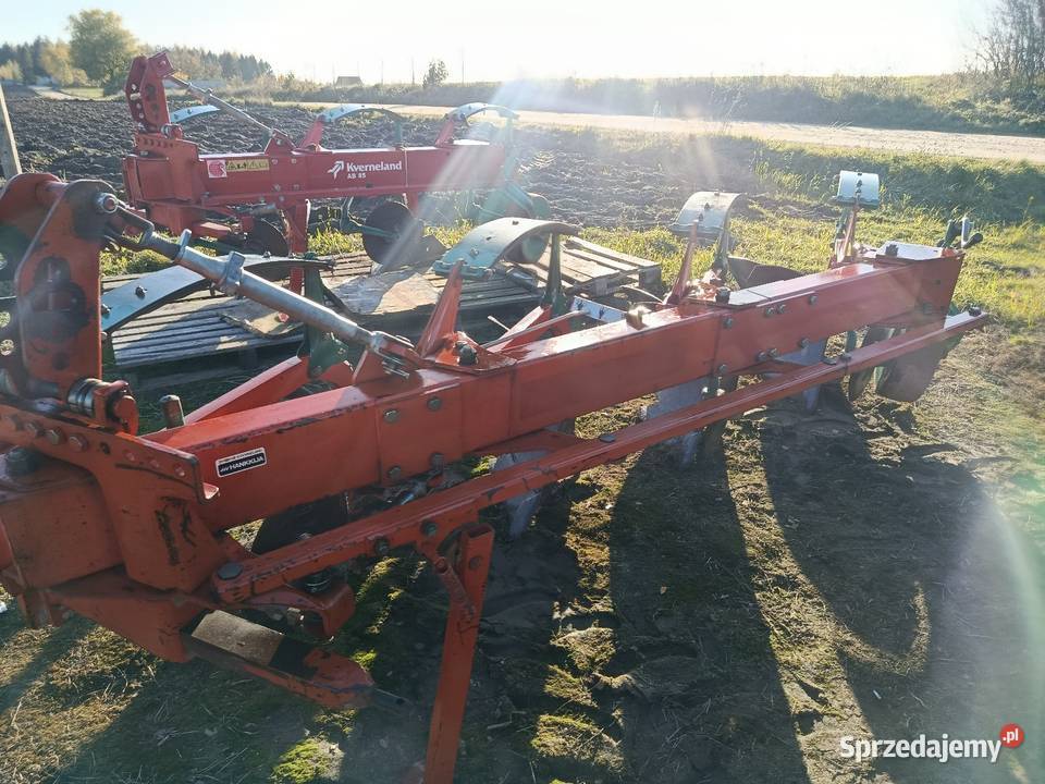 Pług 4 skibowy kverneland ab 85 ładny Skrzydłowo sprzedam