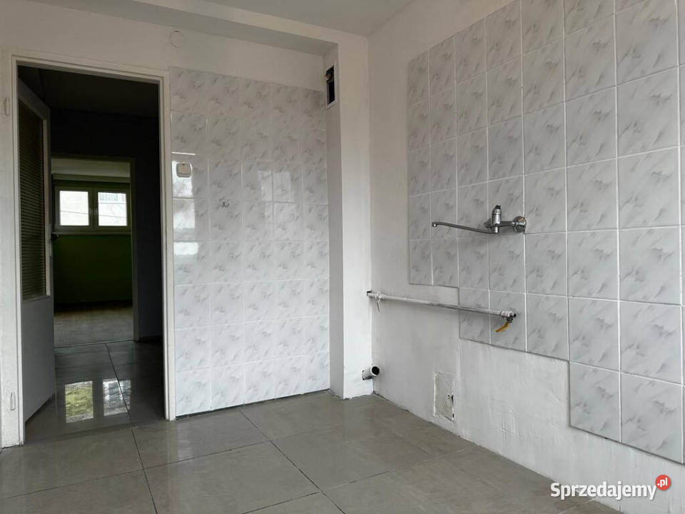 Na sprzedaż mieszkanie o pow 47m2 I piętro piwnica Sprzedaż Piotrków Trybunalski