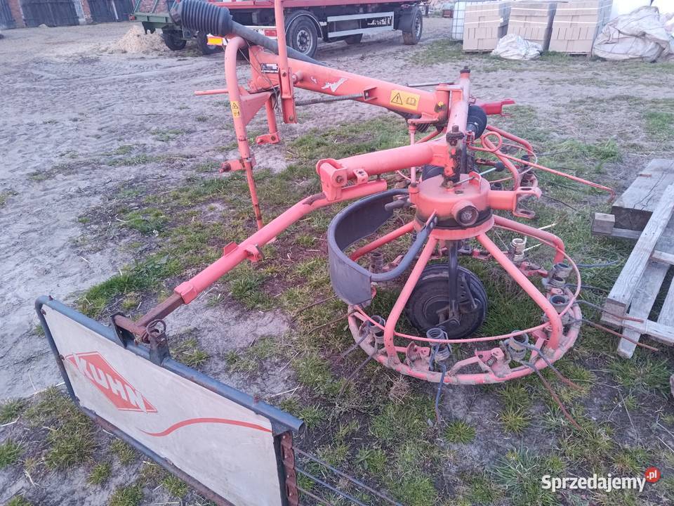 Kuhn haybob 360 zgrabiarka przetrząsarka wielkopolskie Będzieszyn