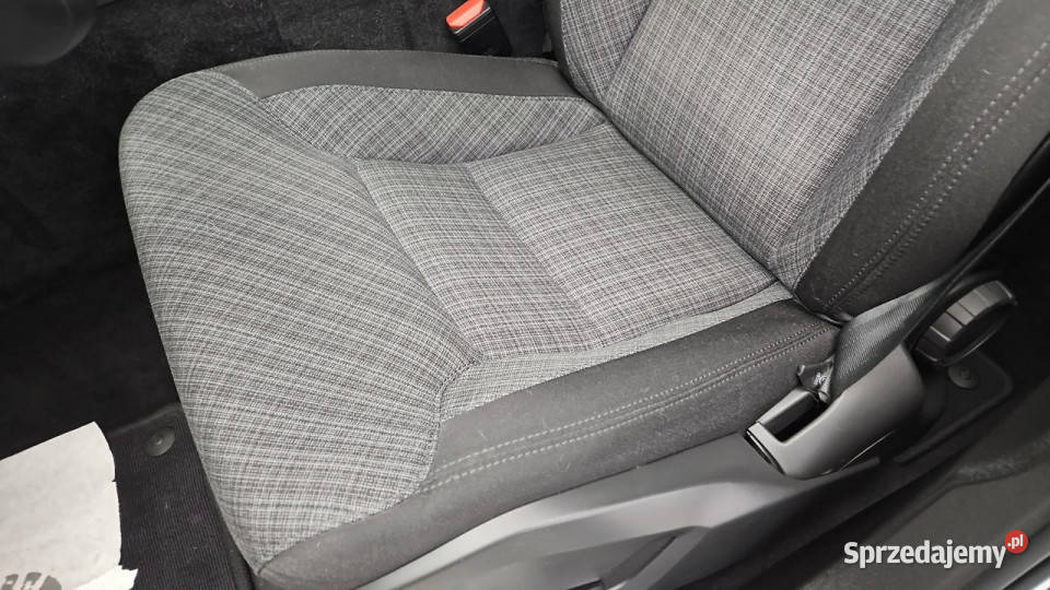 Volvo XC 60 B4 B Core aut Z Polskiego Salonu Warszawa