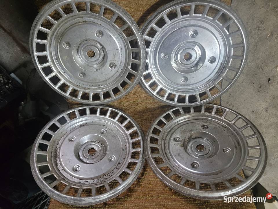 Kołpaki Słoneczka Fiat 126p ST 126p FL Akcesoria Tuszynek Majoracki